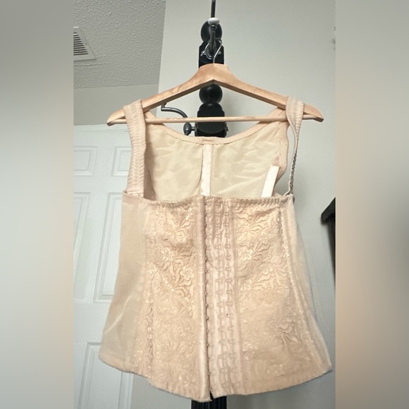 Ardyss Corselette - Deluxe size 36 - Picture 2 of 11